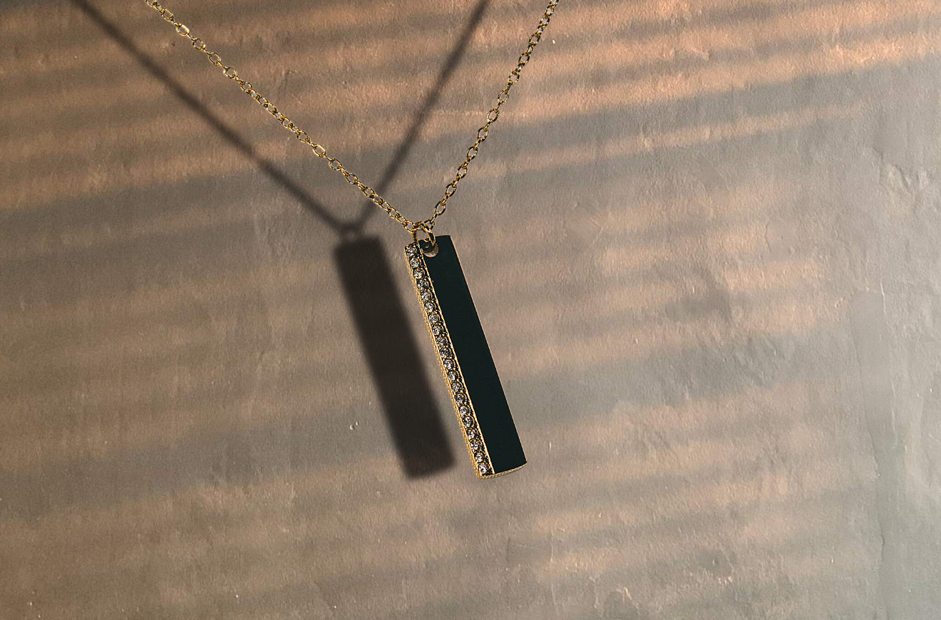 Rosella engraveable necklace